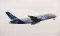 Airbus fait voler un A380 avec un moteur alimenté par 100% de SAF