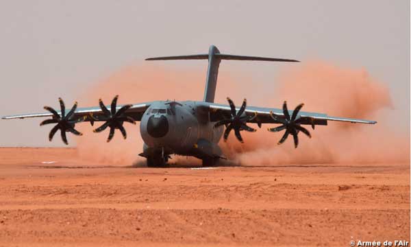 L'A400M se pose à Madama