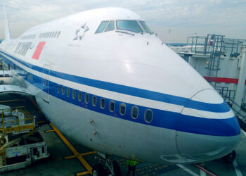 Un 747-8I d'Air China au contact de l'aéroport JFK à New York. Photo © RG / Le Journal de l'Aviation - tous droits réservés