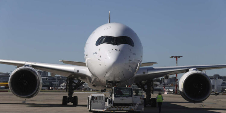 Airbus a enregistré des commandes pour 203 nouveaux avions commerciaux au mois de juin, dont 106 gros-porteurs