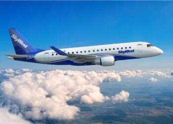 © Embraer