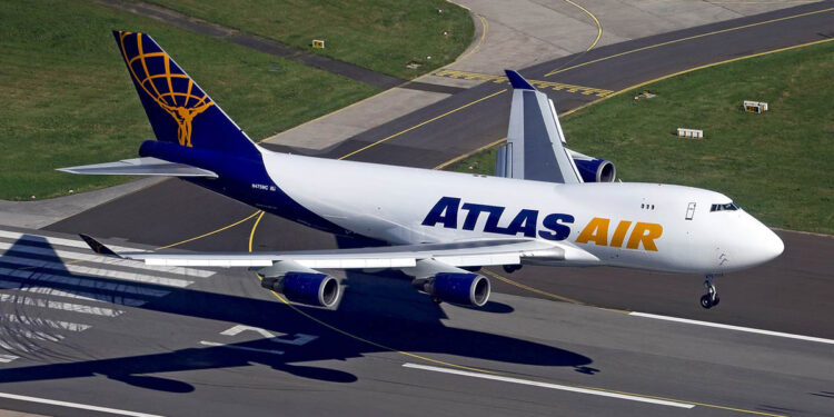 Photo © Atlas Air