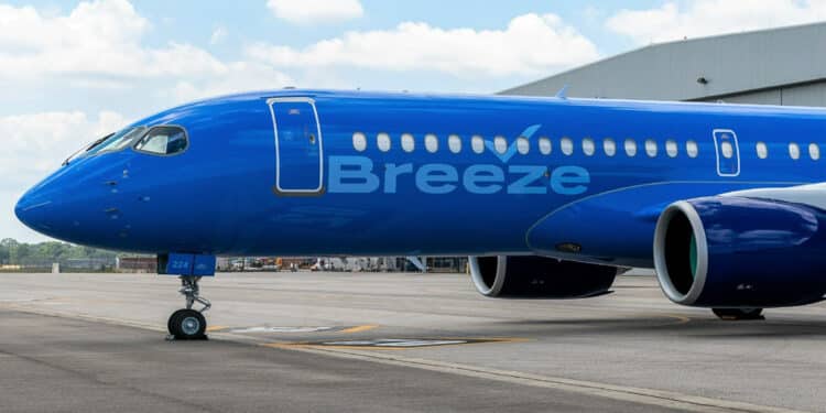 Breeze Airways fait partie des compagnies qui ont agrandi leur flotte d'un A220-300 en janvier. © Airbus