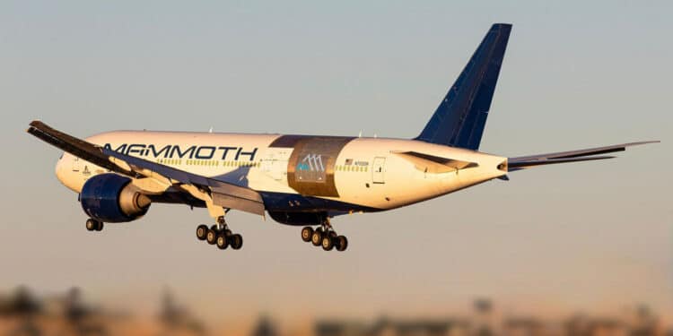 © Mammoth Freighters