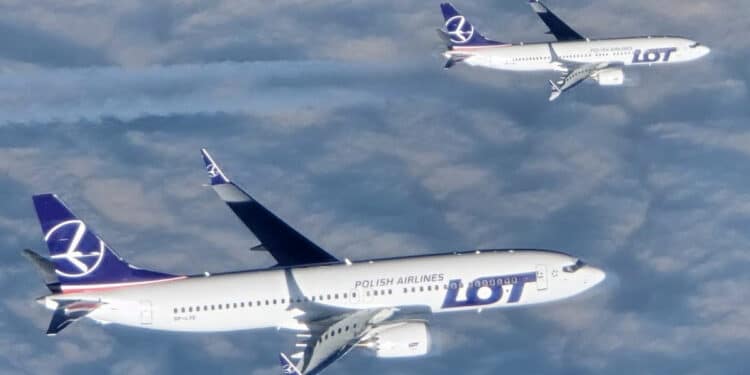 Photo Copyright LOT Polish Airlines