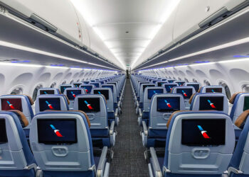 © American Airlines