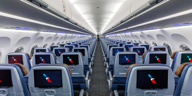 © American Airlines