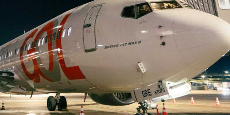 © GOL