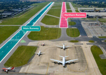 © London Gatwick airport