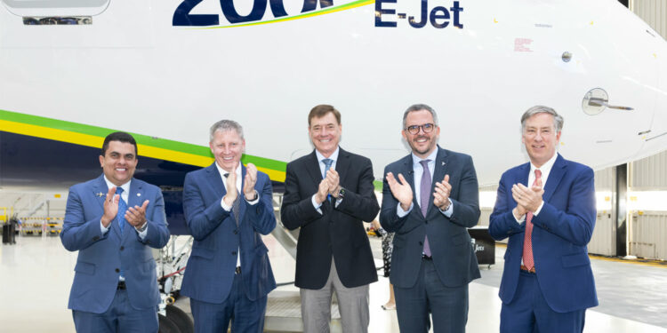 © Embraer