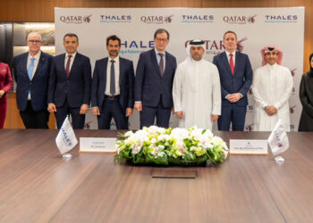 © Qatar Airways