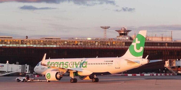 Les deux compagnies Transavia alignent désormais plus de 130 appareils, dont 22 monocouloirs de la famille A320neo d’Airbus. Photo © Le Journal de l’Aviation - tous droits réservés