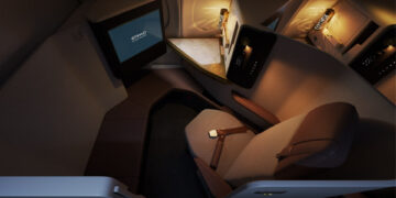 Etihad va installer sur ses Airbus A321LR un produit First avec porte coulissante et services personnalisés. © Etihad