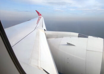 Un moteur Trent XWB-84 de Rolls-Royce monté sur un A350 de Turkish Airlines. Photo © Le Journal de l'Aviation - tous droits réservés