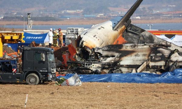 L'épave du 737-800 de Jeju Air.  Photo © DR