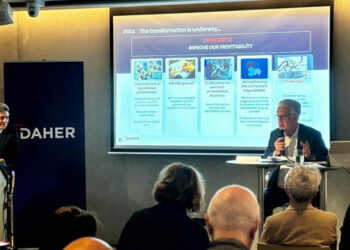 Didier Kayat, PDG de Daher, présente le bilan du groupe. © Daher