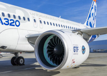Le GTF Advantage de Pratt & Whitney installé sur un Airbus A320neo pour son premier vol d'essai. © Airbus