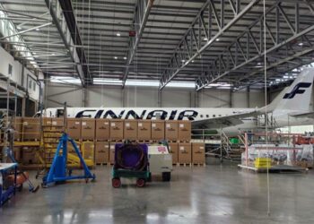 Un quatrième Embraer E190 de Finnair est en cours de rétrofit dans les installations d'Exeter Aerospace. © Le Journal de l’Aviation – tous droits réservés
