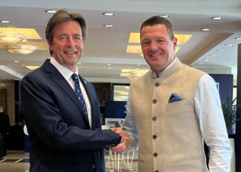 Bjorn Tore Larsen, CEO et cofondateur de Norse Atlantic Airways, et Pieter Elbers, CEO d’IndiGo © IndiGo