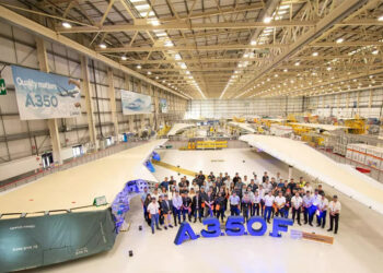 Airbus a achevé la voilure du premier A350 cargo
