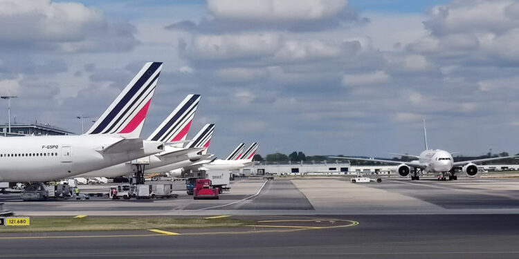 Air France-KLM et le Groupe ADP veulent faire de CDG une référence mondiale de la connectivité