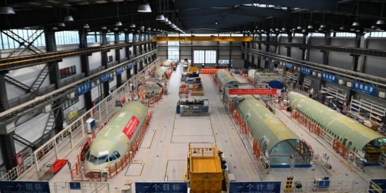Airbus étend la finition des tronçons de fuselage de l'A321neo à l'usine AVIC de Tianjin