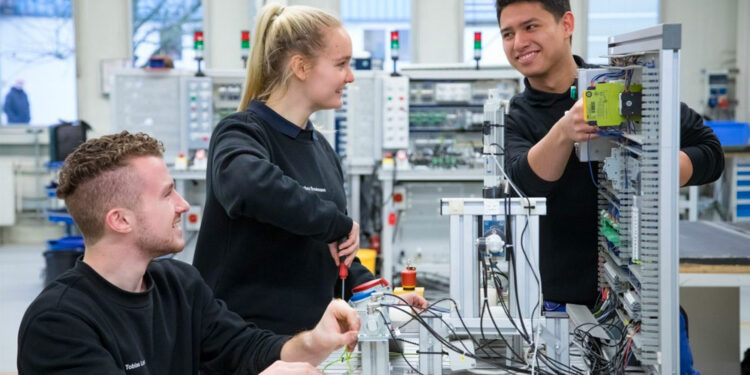 Une meilleure prévention s'impose pour prévenir les troubles musculosquelettiques dans l'industrie aéronautique. © Airbus