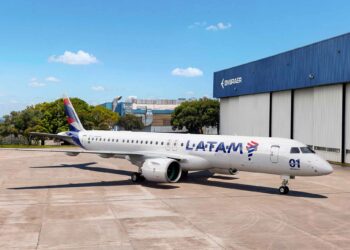 © Embraer