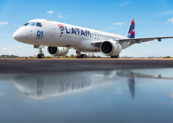 © Embraer