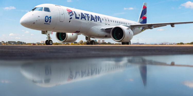 © Embraer